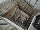 Impozantní schodiště v objektu N-S 48 vede do podzemní Hlavní galerie foto (c) DrKozel