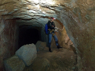 Tajemný lezec v neznámém podzemí foto (c) Michal Kout