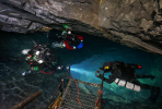Potápění v jeskyních a dolech vyžaduje kvalitní vybavení a dobré světlo foto (c) MejlaD