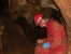 Radek Husák mapuje nově objevené prostory hluboko v jeskyni Ramo di Mezzo